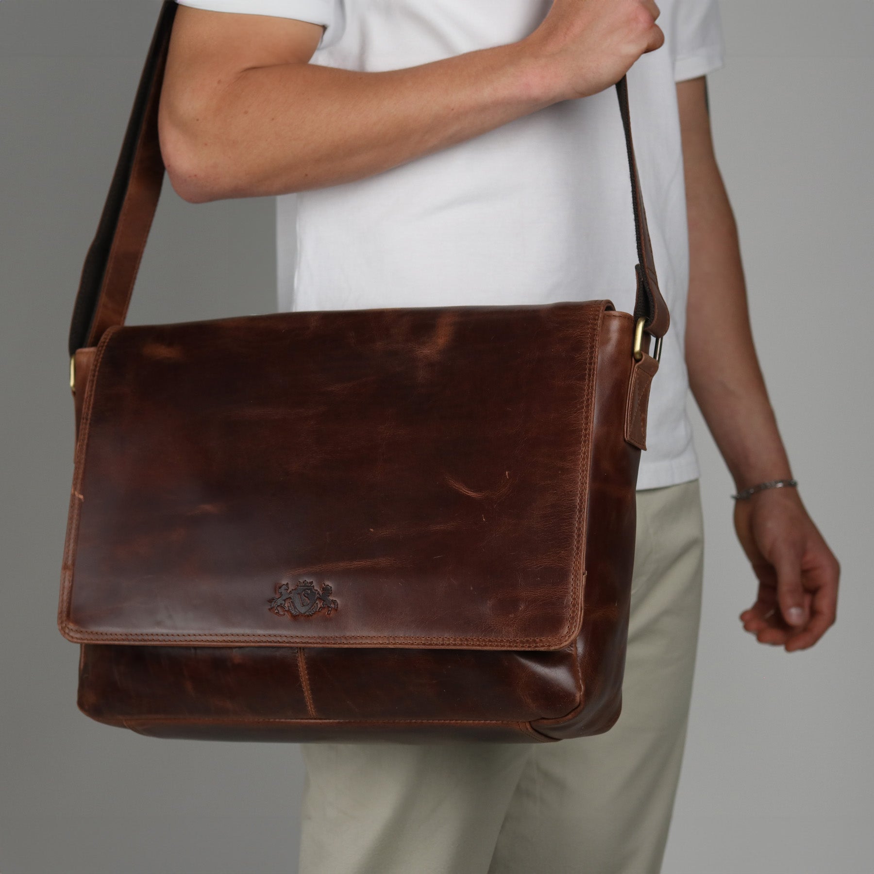 Umhängetasche SPENCER Natur-Leder braun