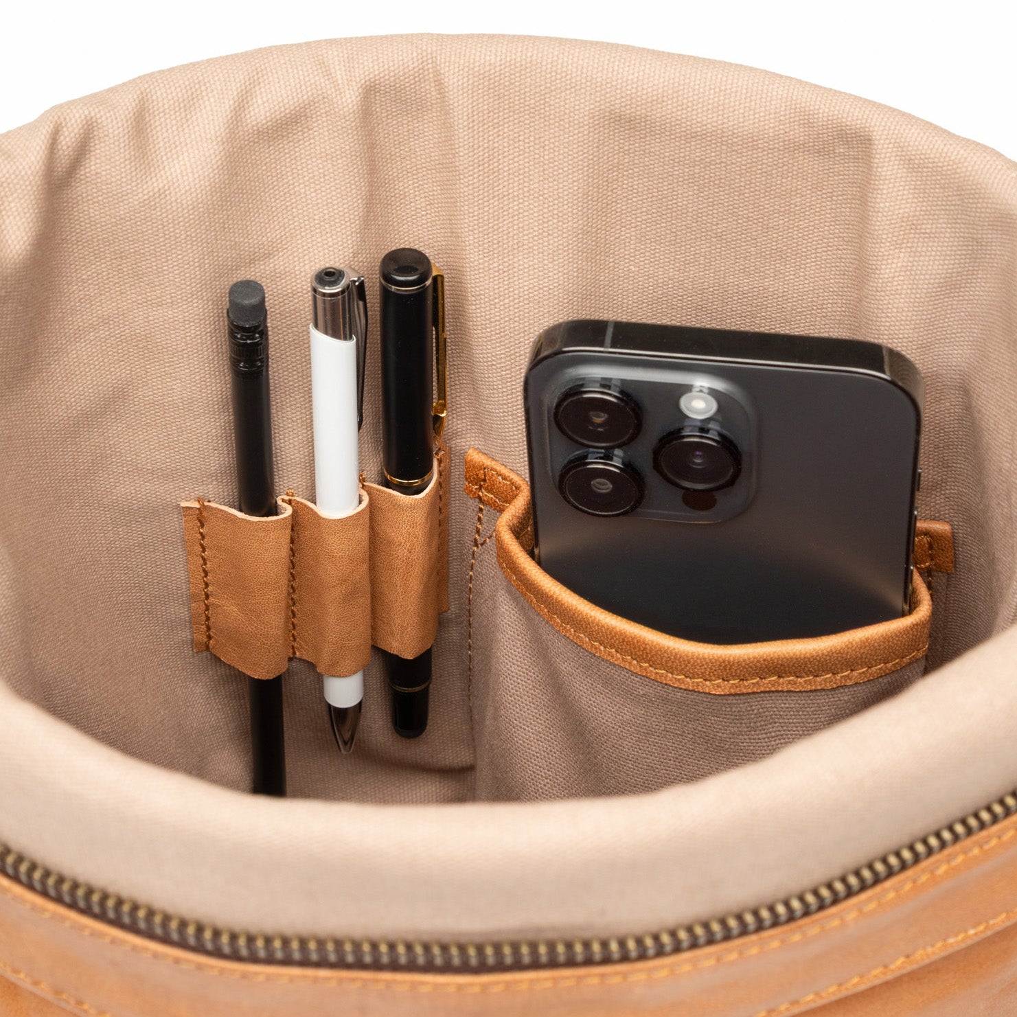 Rolltop Rucksack BRODY Glattleder hellbraun