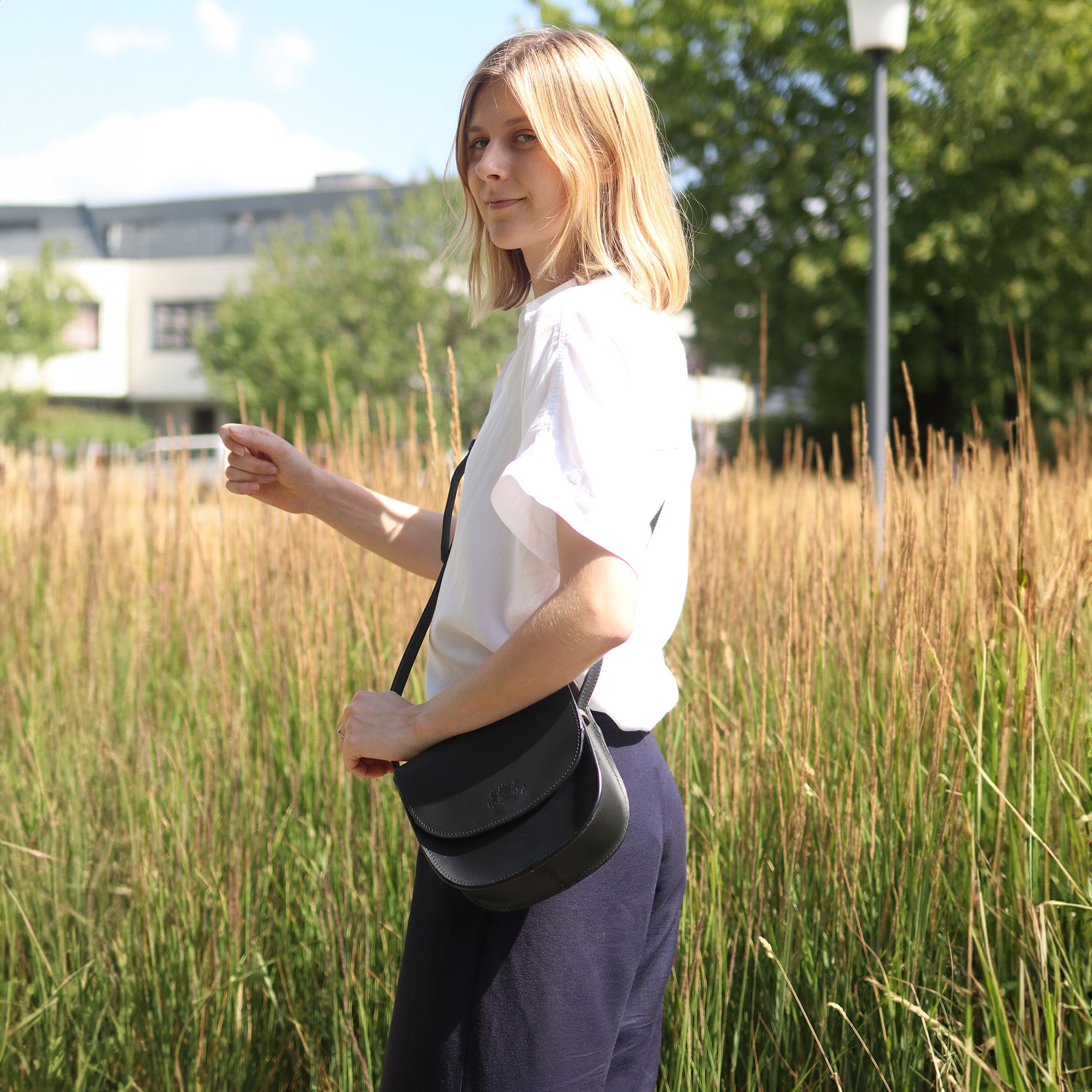 SID & VAIN Schultertasche Leder TRISH versch. Farben und Größen Handtasche Leder 47761