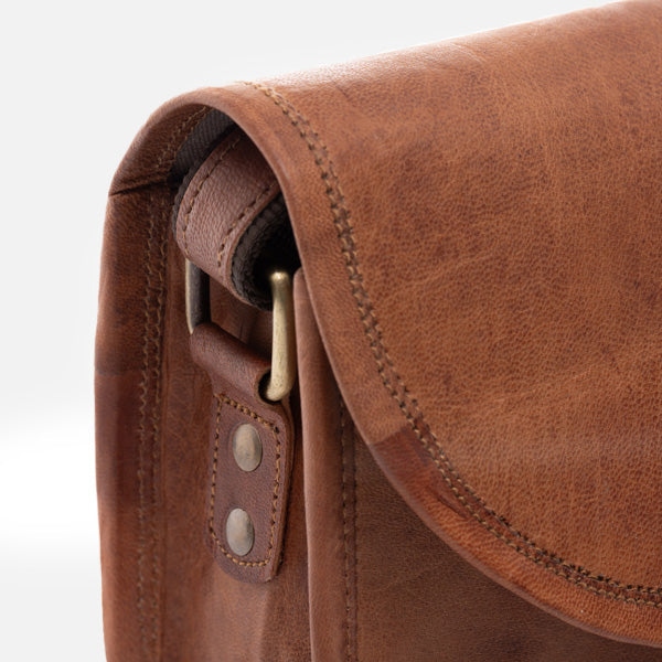 Umhängetasche AUBREY Naturleder braun