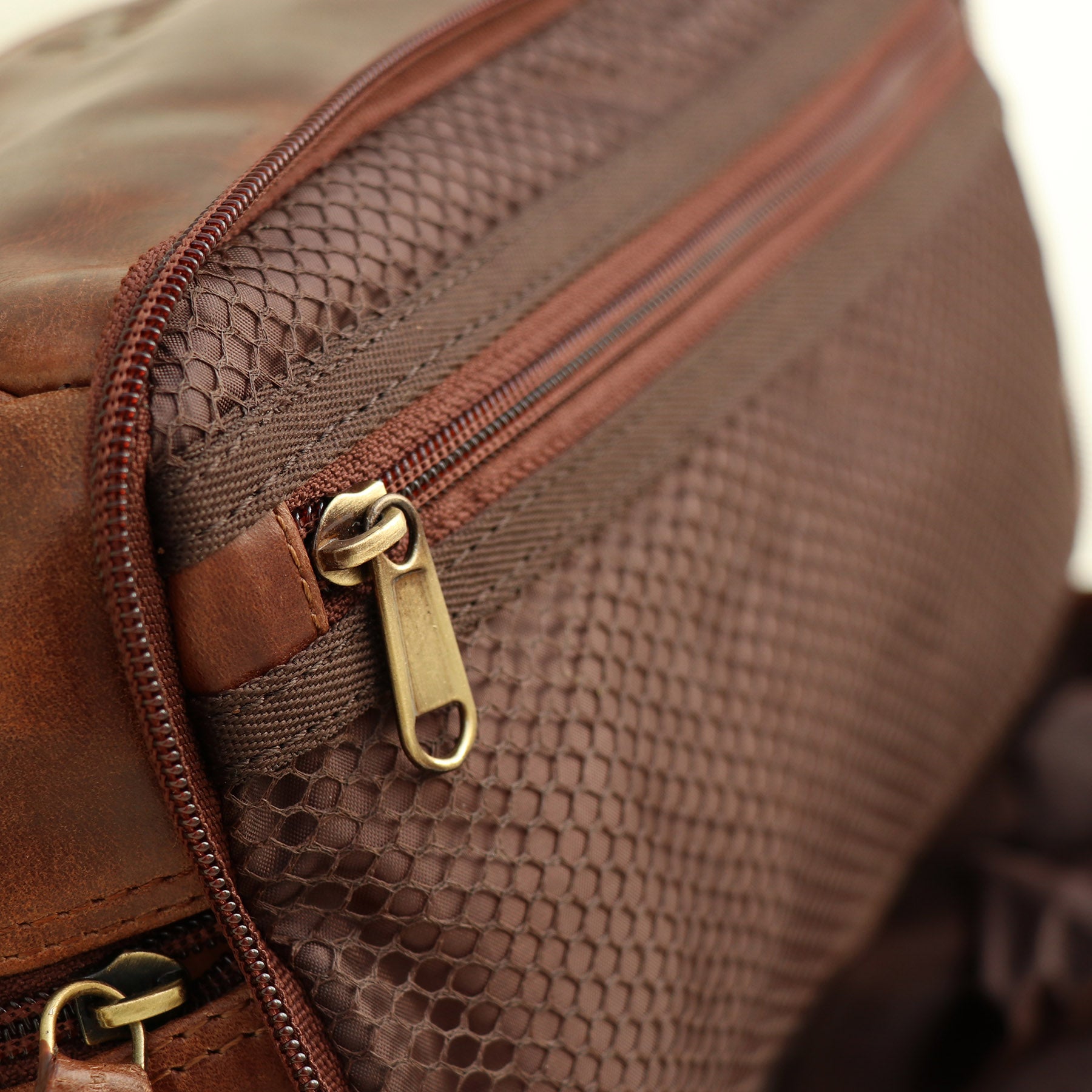 Wash bag ALEX natural leather brown-cognac