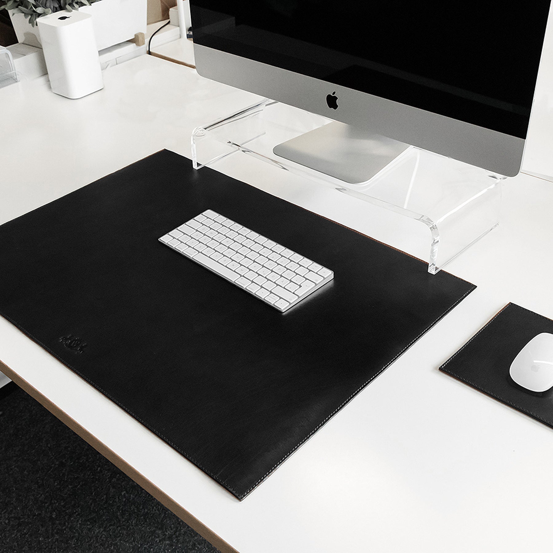 Desk pad ELLIOT buffalo leather black