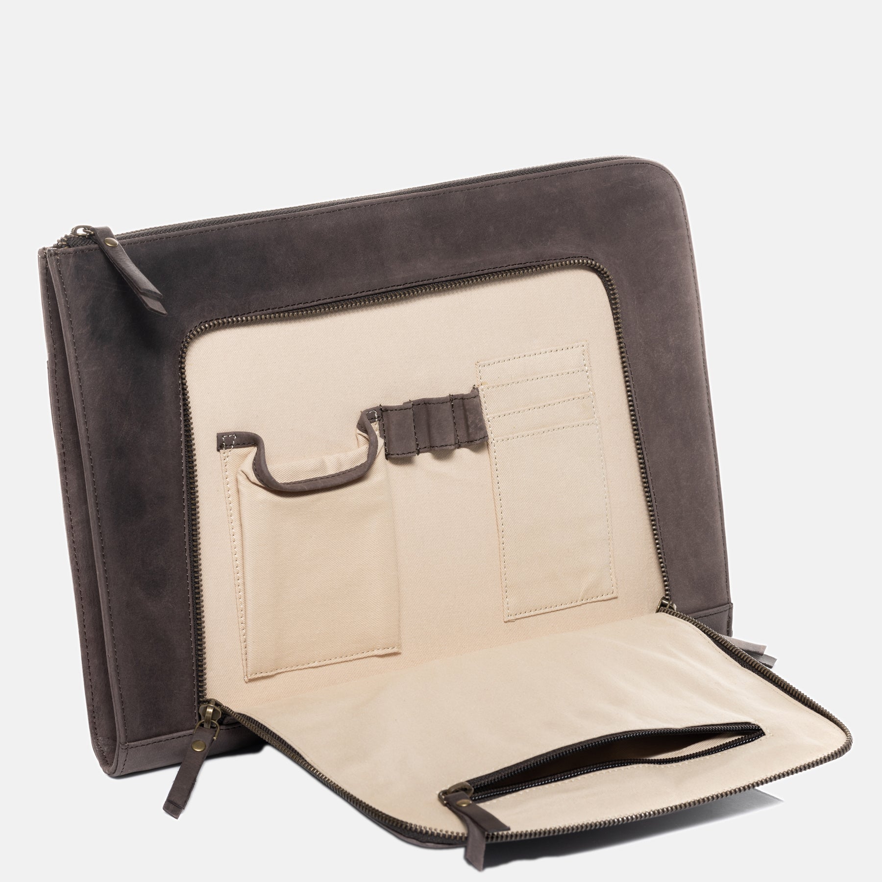 Laptop sleeve CHELSEA buffalo leather