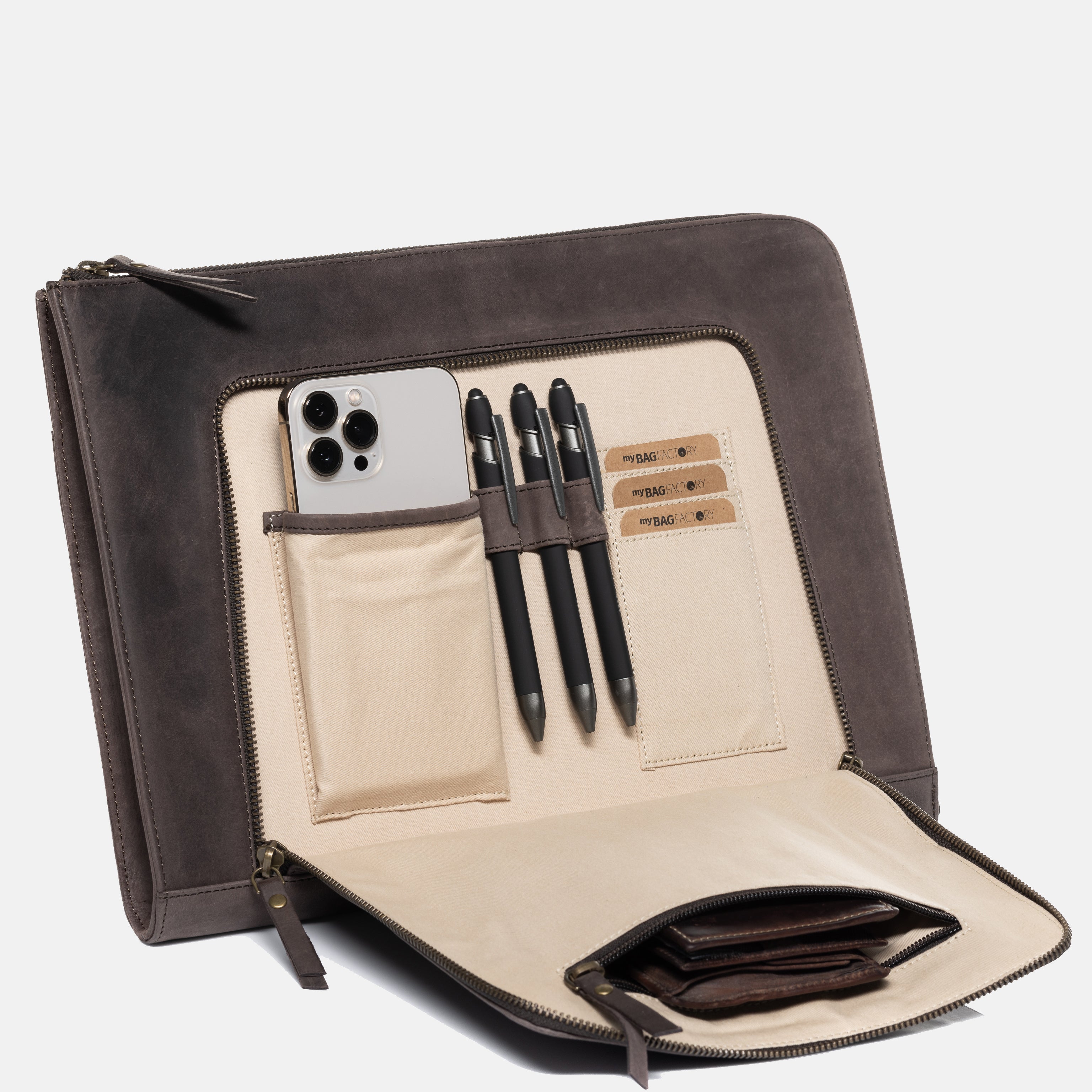 Laptop sleeve CHELSEA buffalo leather