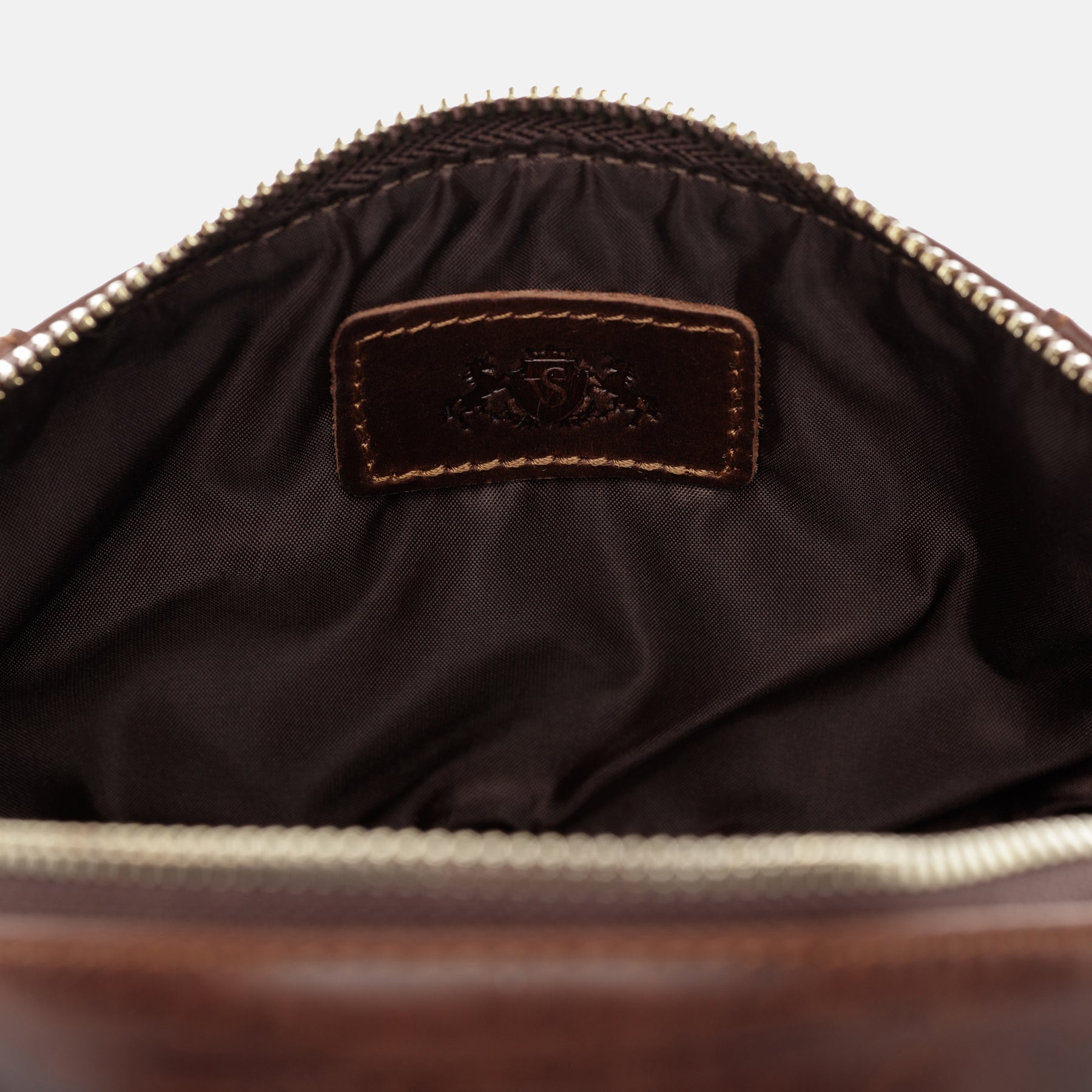 Football toilet bag ISAAC natural leather brown-cognac