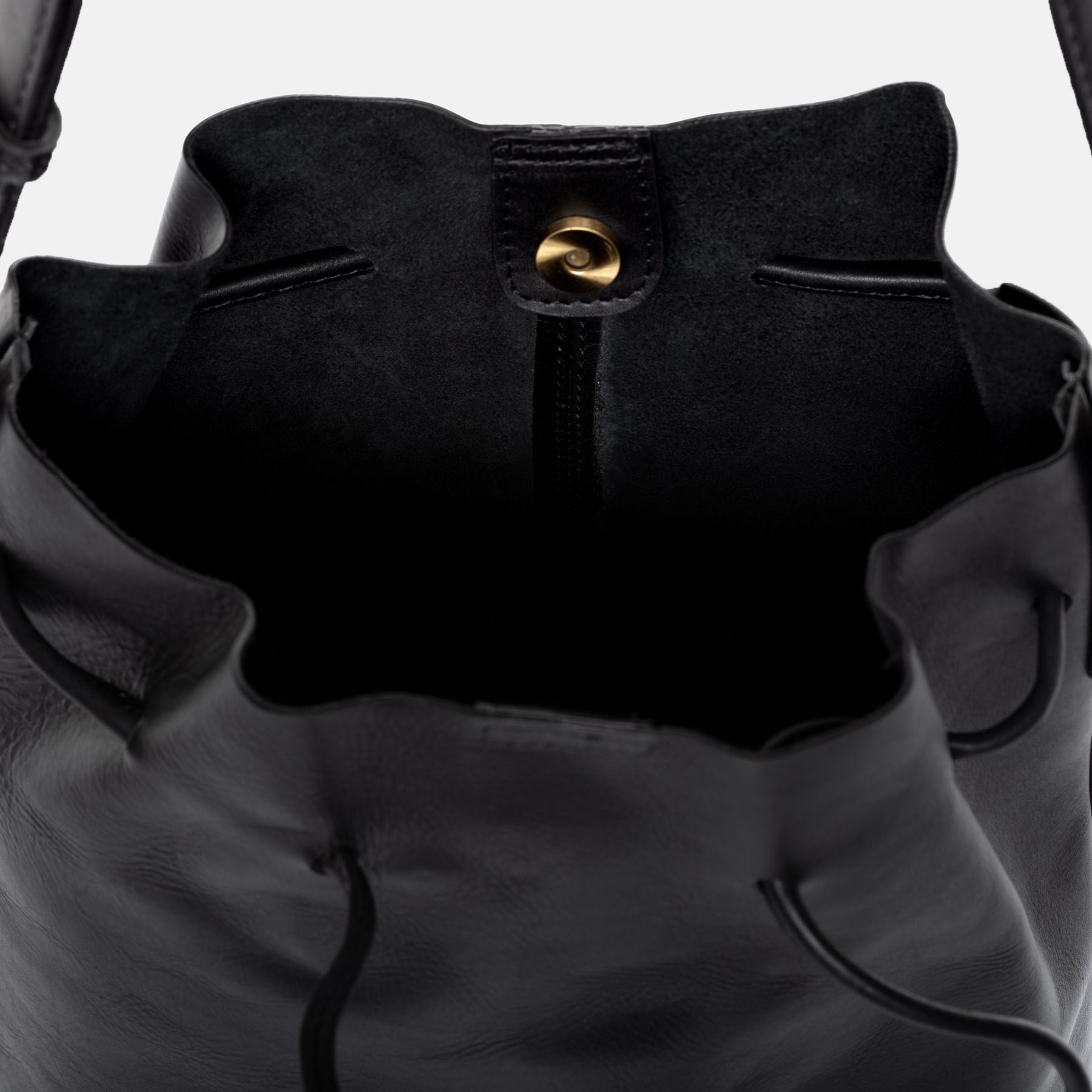Beuteltasche PATTY Glattleder schwarz