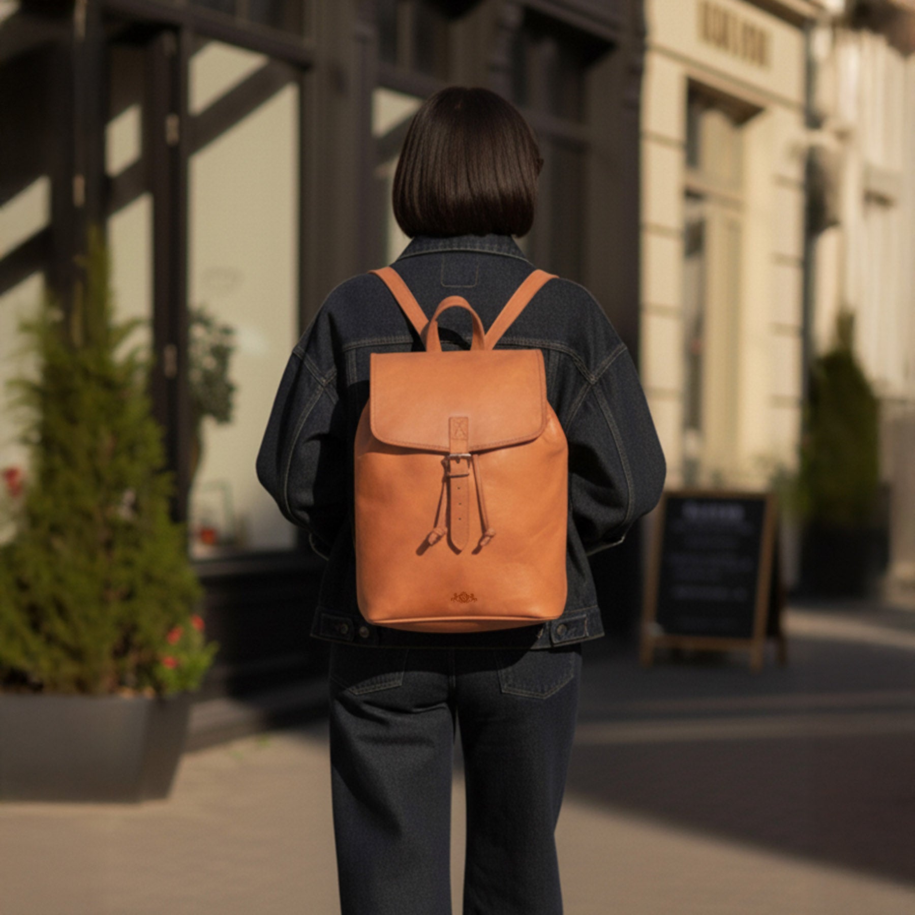 Rolltop Rucksack RAY Glattleder hellbraun