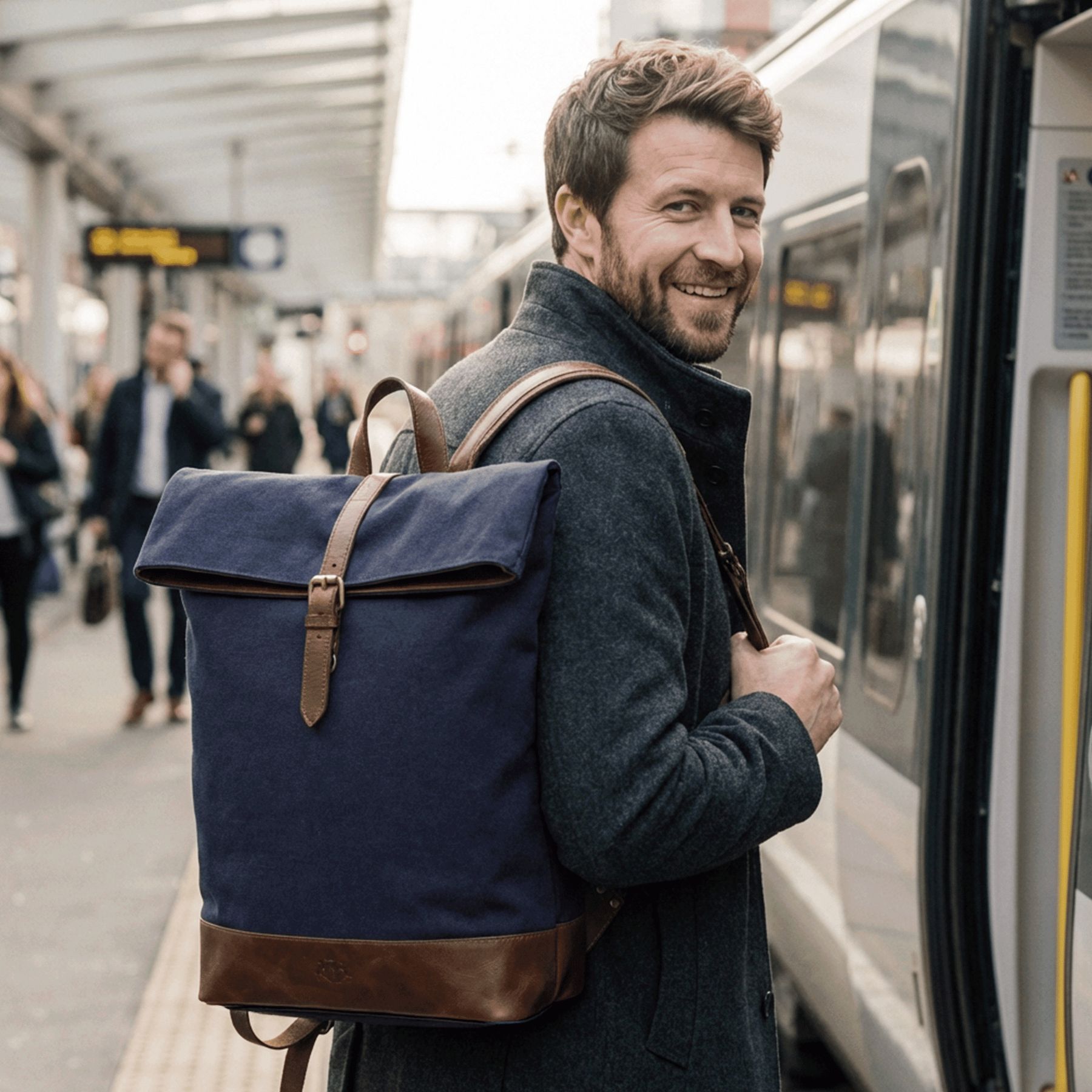 6058-SID & VAIN backpack-rolltop - L - H-93 - TATUM blue-brown CANVAS-PULL-UP-inuse